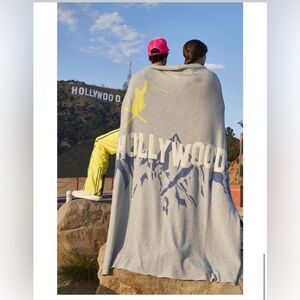 NWT Bogner x Fred Segal Hollywood Cashmere Blanket Throw